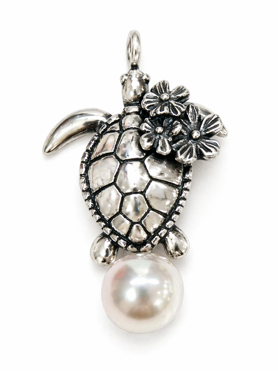 Akoya pearl