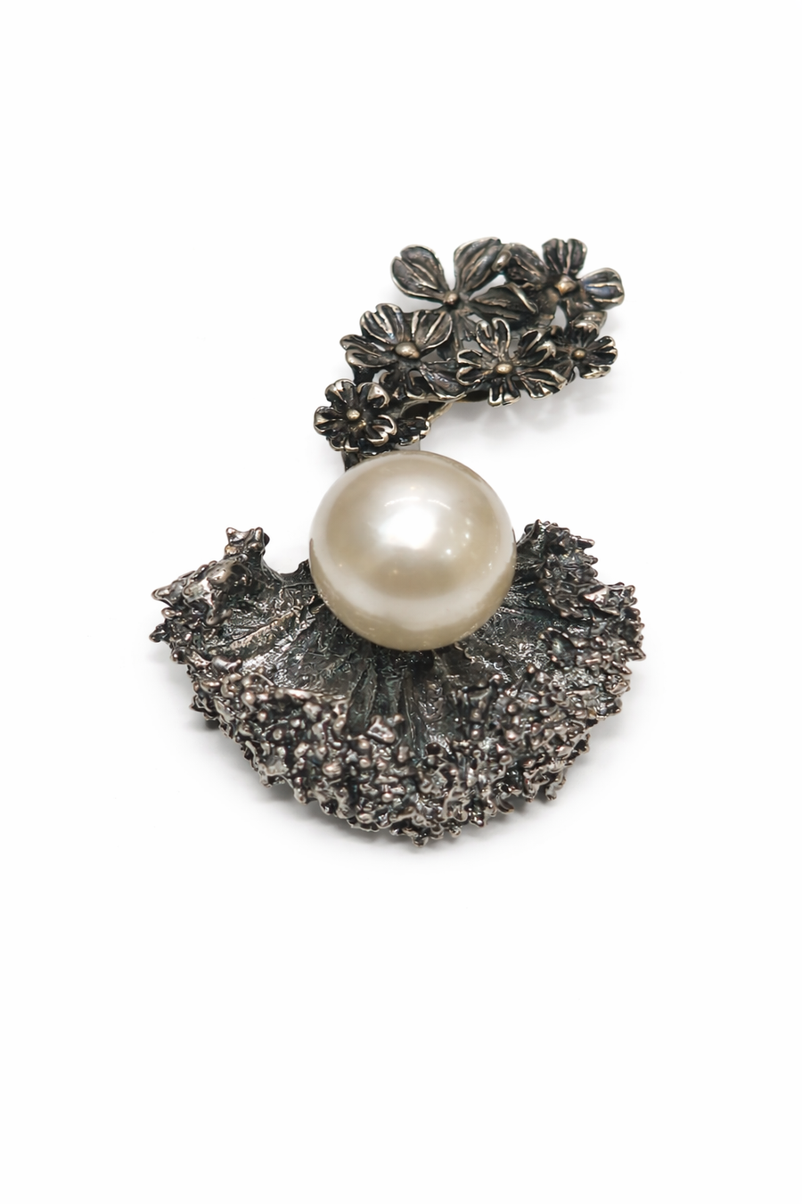 Floral South Sea Pearl Pendant